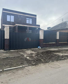 Дом 199м², 2-этажный, участок 4 сот.