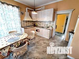 Дом 145м², 2-этажный, участок 6 сот.