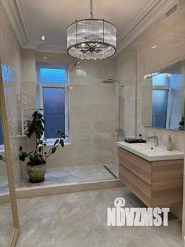 Дом 300м², 2-этажный, участок 5 сот.