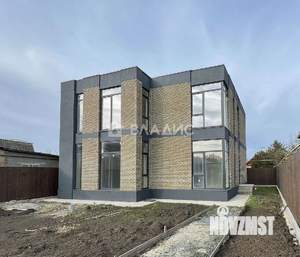 Дом 213м², 2-этажный, участок 5 сот.