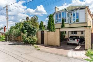 Дом 295м², 2-этажный, участок 4 сот.