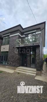 Дом 195м², 2-этажный, участок 3 сот.