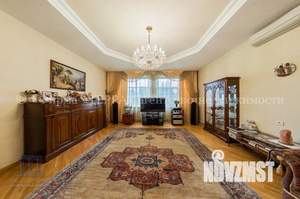 Коттедж 448м², 2-этажный, участок 6 сот.