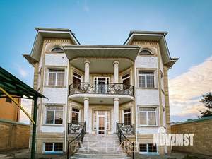 Дом 567м², 4-этажный, участок 6 сот.