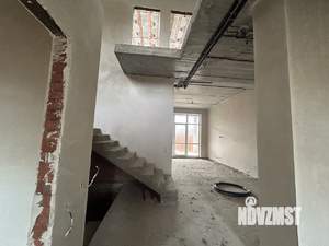 Дом 240м², 3-этажный, участок 3 сот.