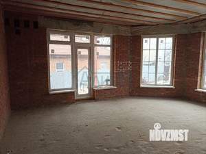 Дом 126м², 2-этажный, участок 4 сот.