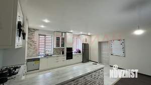 Дом 225м², 3-этажный, участок 8 сот.