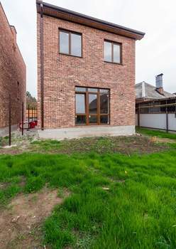 Дом 120м², 2-этажный, участок 3 сот.