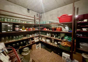 Дом 400м², 3-этажный, участок 10 сот.