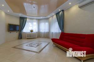 Дом 300м², 2-этажный, участок 8 сот.