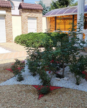 Дом 640м², 3-этажный, участок 6 сот.