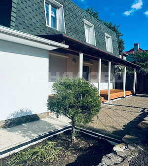 Дом 204м², 2-этажный, участок 6 сот.