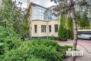 Дом 295м², 2-этажный, участок 4 сот.