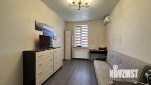 Дом 225м², 3-этажный, участок 8 сот.