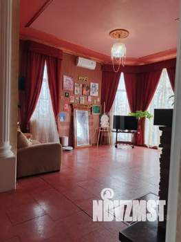 Дом 316м², 2-этажный, участок 20 сот.