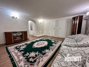 Дом 180м², 2-этажный, участок 3 сот.