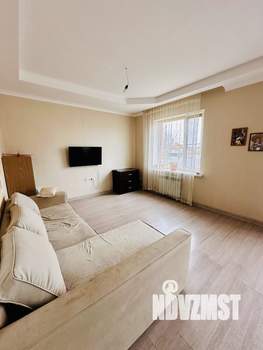 Дом 120м², 2-этажный, участок 3 сот.