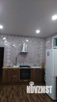 Дом 358м², 3-этажный, участок 16 сот.