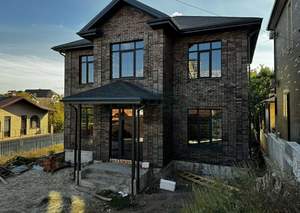 Дом 180м², 2-этажный, участок 6 сот.