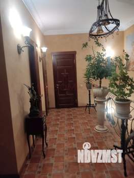 Дом 220м², 2-этажный, участок 3 сот.