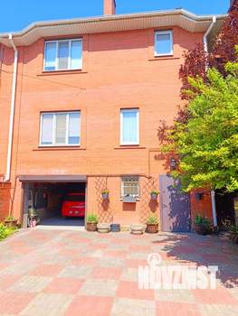 Дом 162м², 2-этажный, участок 3 сот.