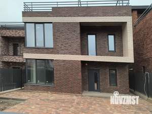 Дом 220м², 2-этажный, участок 4 сот.