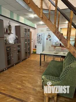 Дом 258м², 3-этажный, участок 6 сот.