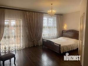 Дом 387м², 2-этажный, участок 5 сот.