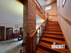 Дом 278м², 2-этажный, участок 11 сот.