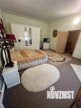 Дом 370м², 3-этажный, участок 7 сот.