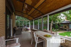 Дом 300м², 2-этажный, участок 8 сот.