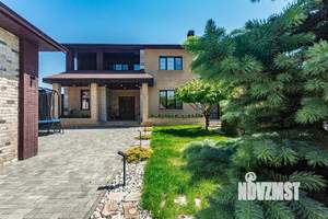 Дом 490м², 2-этажный, участок 8 сот.