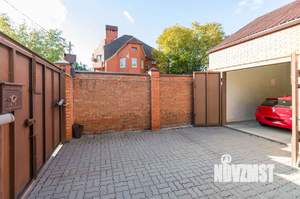 Дом 226м², 2-этажный, участок 7 сот.