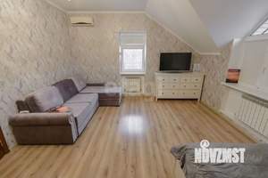 Дом 540м², 3-этажный, участок 6 сот.