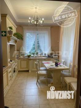 Дом 870м², 4-этажный, участок 2 сот.