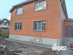 Дом 205м², 2-этажный, участок 5 сот.