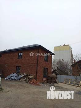 Дом 100м², 2-этажный, участок 2 сот.