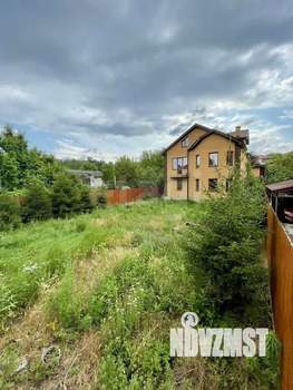 Дом 325м², 3-этажный, участок 6 сот.