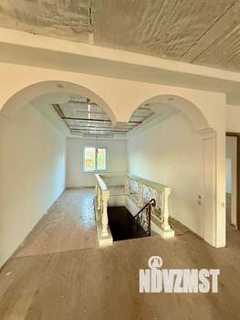 Дом 223м², 2-этажный, участок 5 сот.