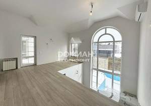 Дом 250м², 2-этажный, участок 6 сот.