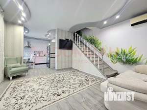 Дом 100м², 2-этажный, участок 3 сот.