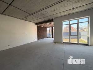 Дом 270м², 2-этажный, участок 4 сот.