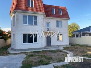 Дом 468м², 3-этажный, участок 6 сот.