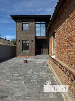 Дом 180м², 2-этажный, участок 4 сот.