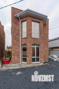 Дом 120м², 2-этажный, участок 3 сот.