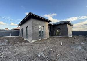 Дом 142м², 2-этажный, участок 6 сот.