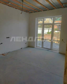 Дом 102м², 1-этажный, участок 3 сот.