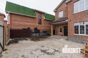 Дом 140м², 2-этажный, участок 3 сот.