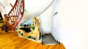 Дом 302м², 2-этажный, участок 3 сот.