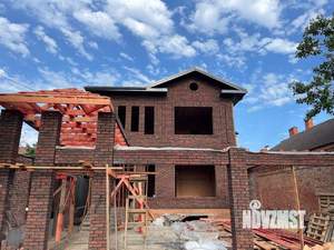 Дом 270м², 3-этажный, участок 4 сот.